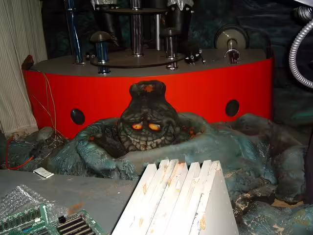 File:Moonrockers.avif