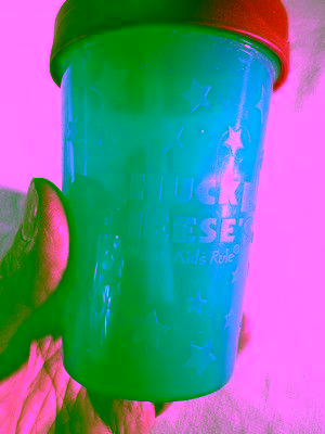 File:2012 Chuck E. Cheese S Collectable Cup.avif
