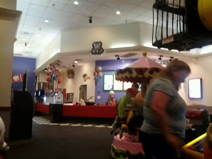 File:Sandy, UT (10535 So. State St) - Counters.avif