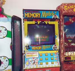 File:Chuck E. Cheese's Memory Match (8).avif