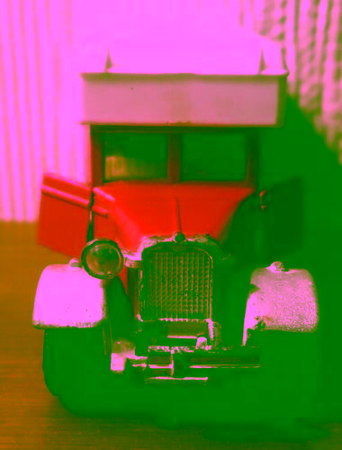 File:1993 Chuck E. Cheese S Delivery Truck (4).avif