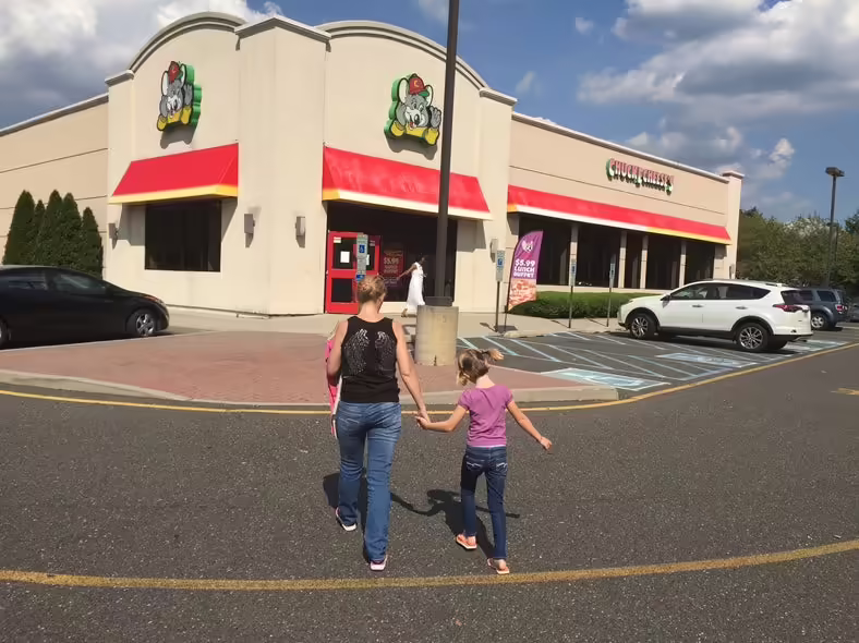 File:Burlington, NJ (2497 Burlington-Mount Holly Rd).avif