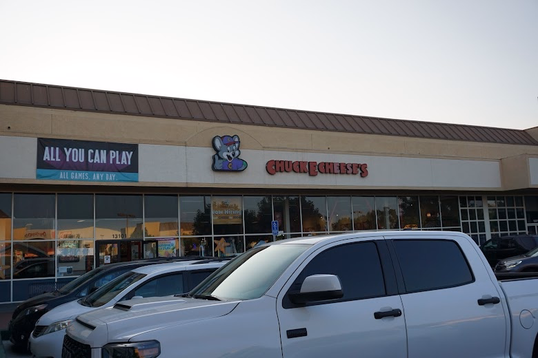 File:Garden Grove, CA (13101 Harbor Blvd) (4).avif