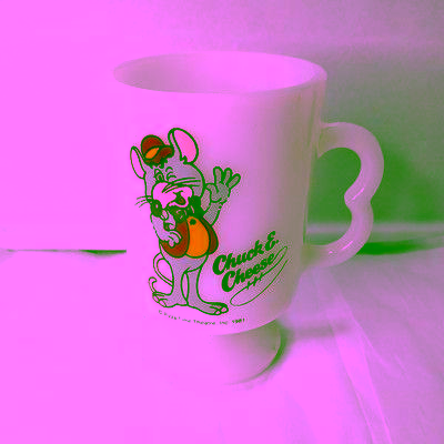 File:1981 Chuck E. Cheese Milk Glass Mug (5).avif