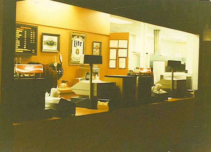File:Maple Heights, OH (5376 Northfield Rd) (9).avif