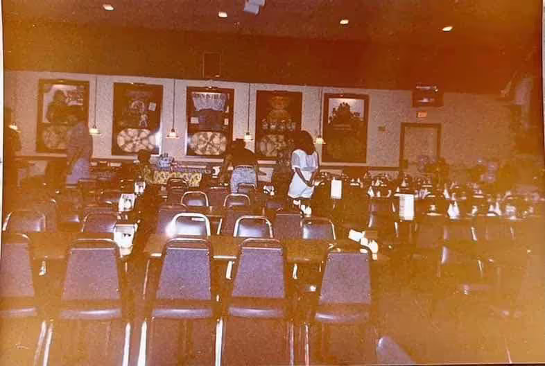 File:Arlington, TX (2216 S Fielder Rd) - Showroom, 1993.avif