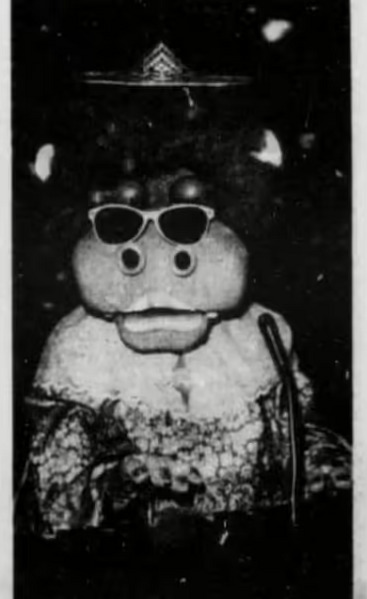 File:Sunglasses dolli.avif