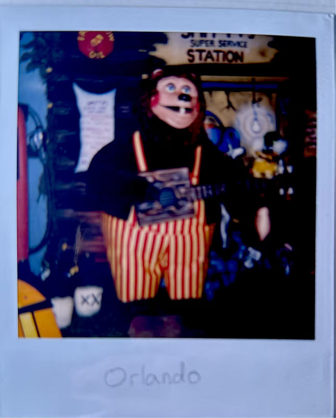 File:Circus Pizza (56).avif