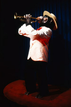 Hofmann Monkey Show - Liseberg Louis Armstrong Monkey.avif