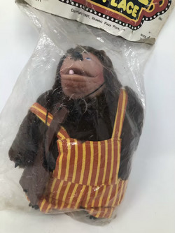 Billy Bob 7 1 - 2' Plush Doll (1981).avif