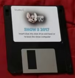 Show517Floppy2.avif