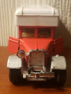 1993 Chuck E. Cheese S Delivery Truck (4).avif