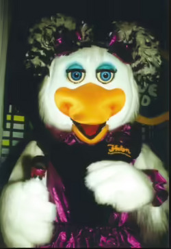 Guest Star - Helen Henny (Cyberamic).avif