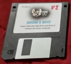 Show517Floppy.avif