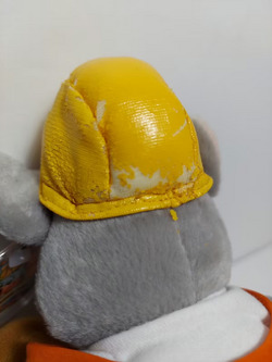 Chuck E. Cheese Limited Edition Construction Plush (2002) (8).avif