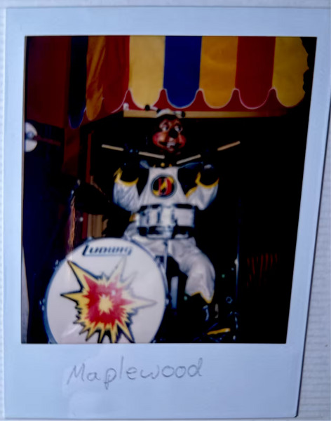 File:Circus Pizza (120).avif