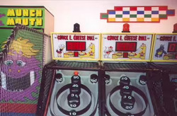 Chuck E. Cheese Roll - 90's White Variant (2).avif