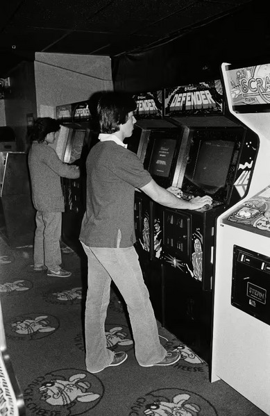 File:Scramble - 1981 (2).avif