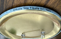 1980 PTT Chuck E. Cheese Pin (2).avif