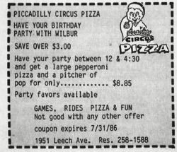 Gigglebee's - Piccadilly Circus Ad for Sioux City (2).avif